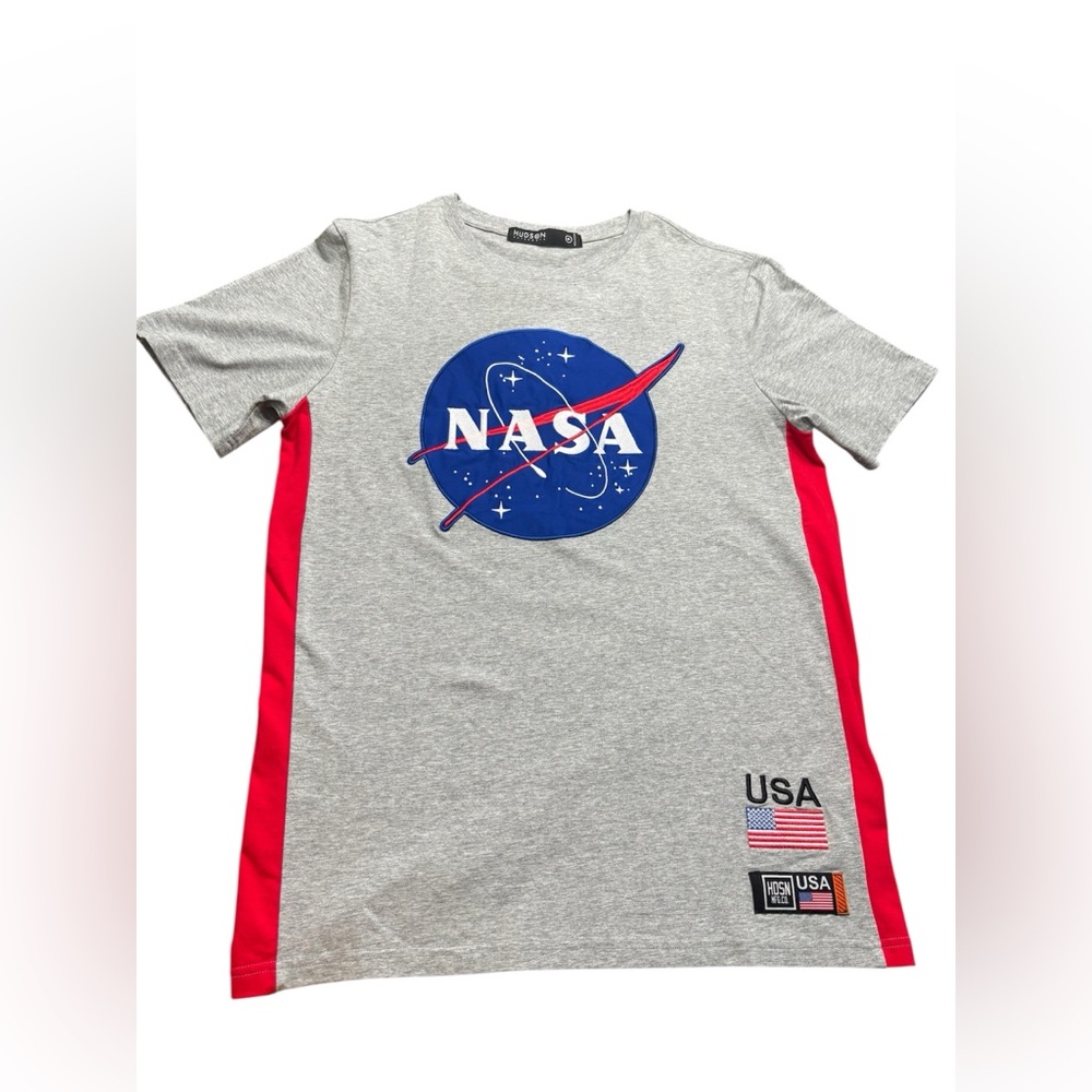 Hudson Outerwear NYC Embroidered NASA Iconic Logo Short Sleeve Tee Shirt - NWOT